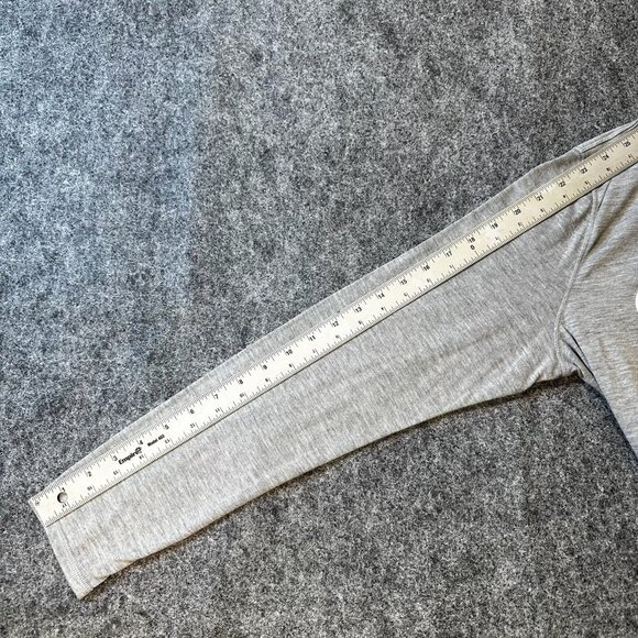 Calvin Klein Performance Hoodie WMNS M Gray Long Sleeve Pullover Activewear - Picture 9 of 13